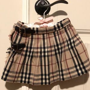 💯 Authentic Burberry Girls Skirt 18-24m plaid